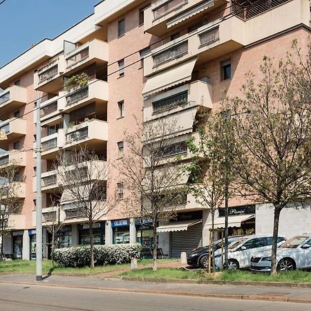 Golden Suite Apartment & Day Use Milan Luaran gambar