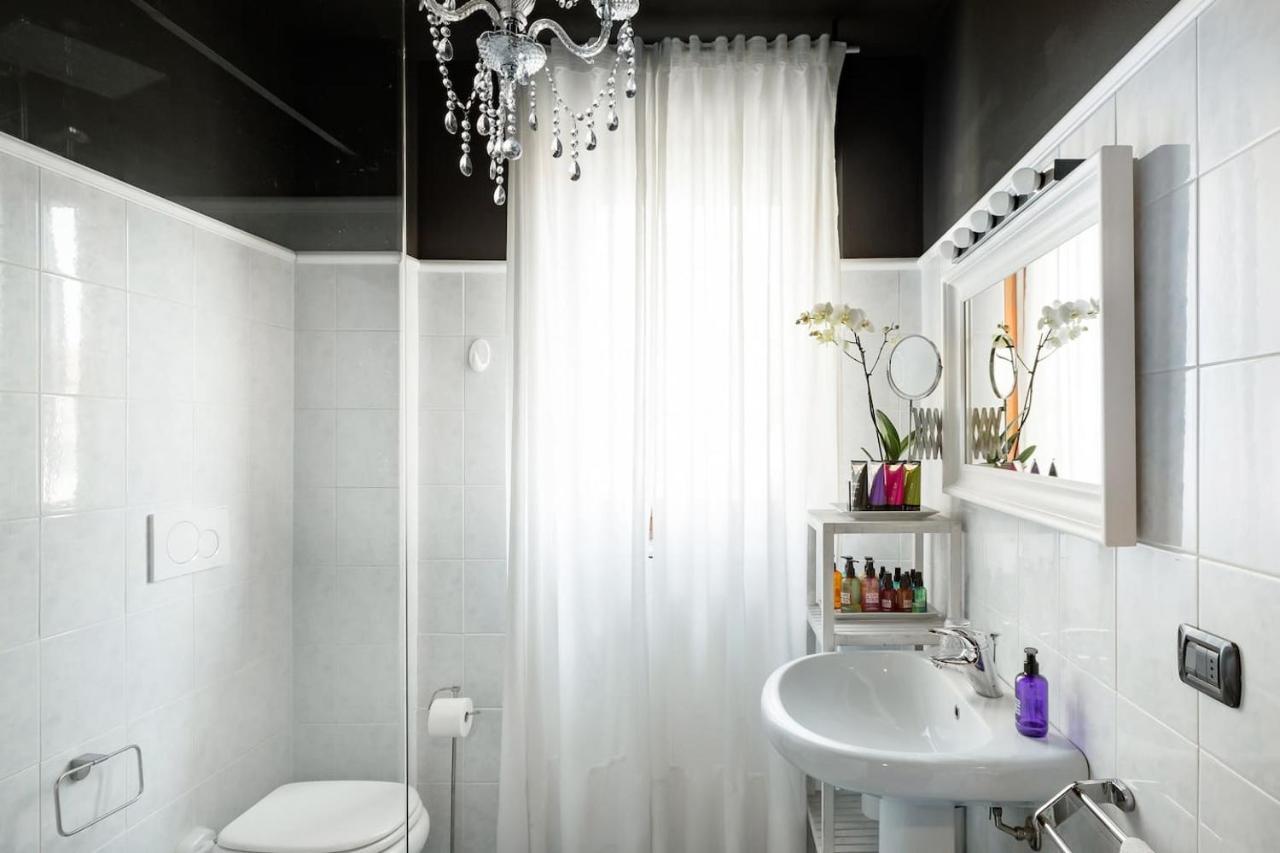 Golden Suite Apartment & Day Use Milan Luaran gambar